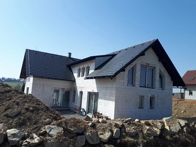Martina Sáblíková finišuje stavbu rodinného domu