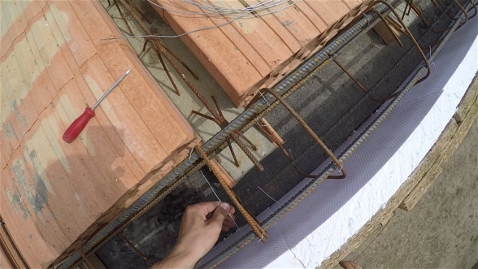 Příprava na betonování prvního stropu