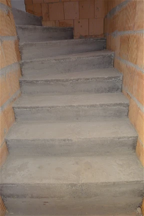Betonování schodiště