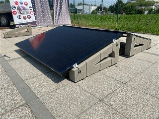 Bonus – Konstrukce fotovoltaické elektrárny na plochou střechu