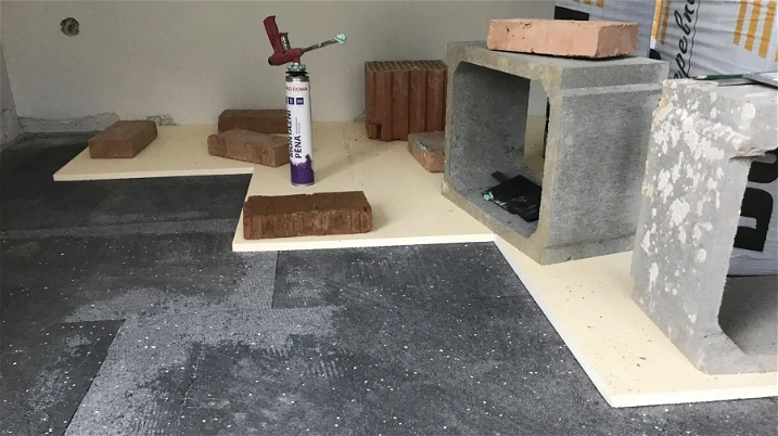 Podlahy - pokládání polystyrenu, podlahovka a betonování - část 22.