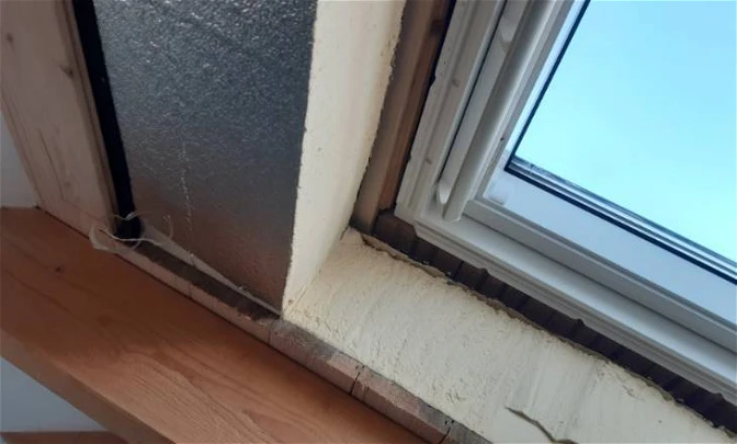 Oprava izolace střešních oken