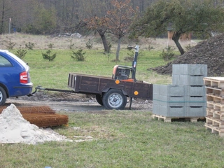 Zásyp základové desky a kanalizace