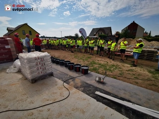 1. Workshop – Zakládání broušeného zdiva Porotherm a zdění na pěnu Dryfix