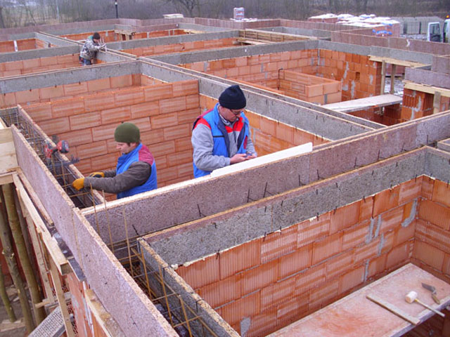 Jaký základní stavební materiál použít, zateplovat?  -  část 2.