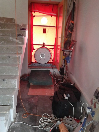 Blower door test