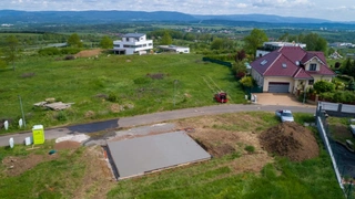 Hrubá stavba do 2 dnů, dům k dokončení do 2 měsíců