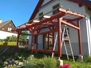 Pergola, domek a zahrada