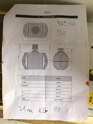 Retenční nádrž na vodu a přívody ze střechy - část 23.