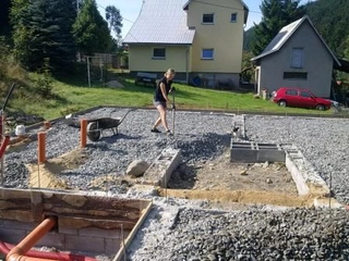 Příprava a betonování desky, přehled nákladů